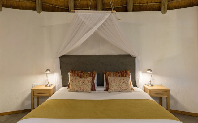 Sefapane Lodges and Safaris