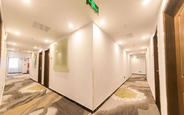 J Tour Inn
