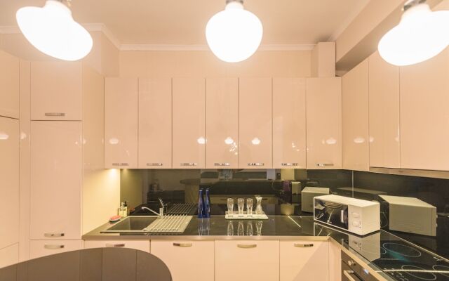 Oasis Apartments - Liberty Bridge