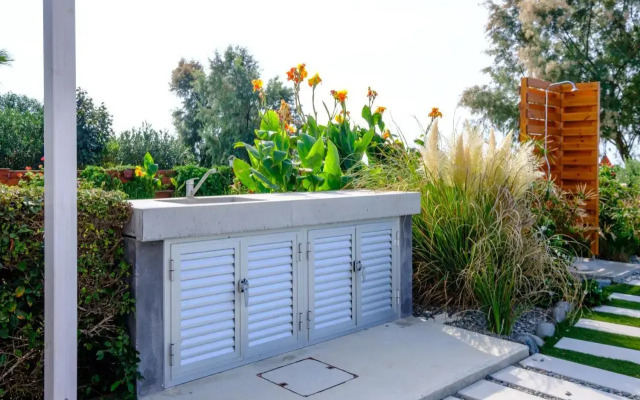The MedView Garden House