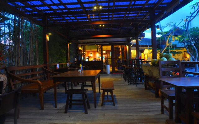 Rama Residence Petitenget Hotel