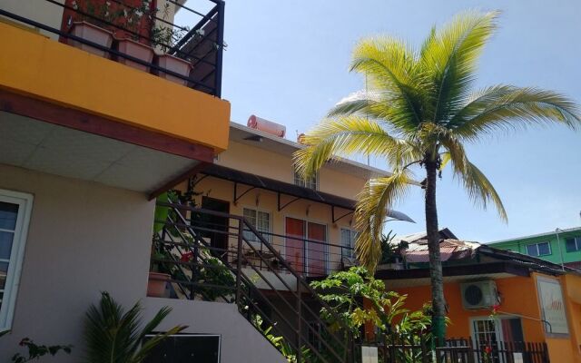 Sun Havens Apartments & Suites