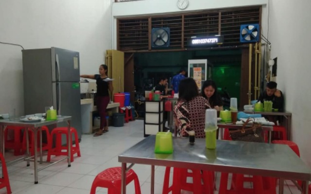 Dazhong Backpackers Hostel