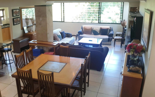 Thiseldoo Holiday Home