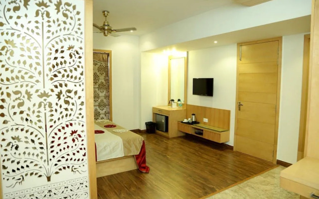 The Royal Bharti Hotel