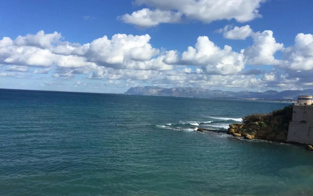 Panoramic Taormina Bay View