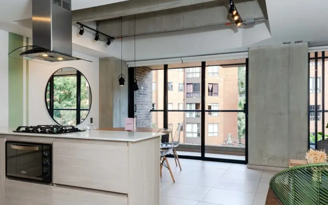 w Beautiful 3BR w/ AC in Laureles