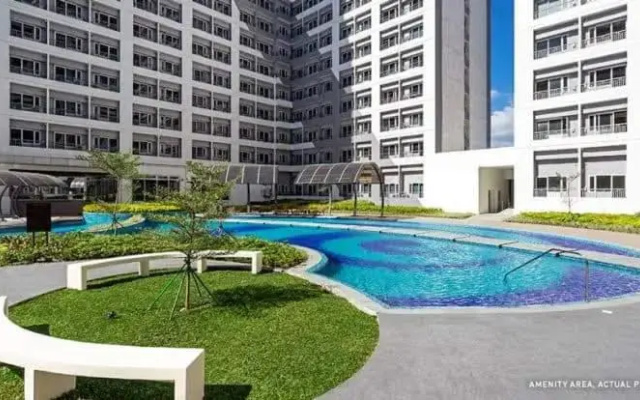 Staycation at Grace Condo Near BGC