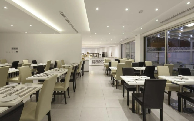 Gaia Sun N Blue Hotel