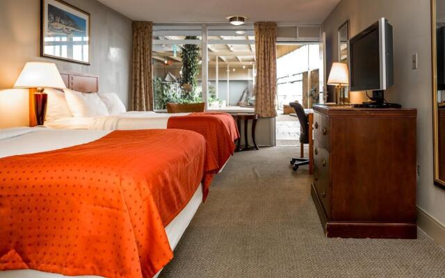 Lighthouse Inn Galilee