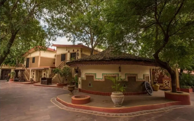 Chouki Dhani Resort