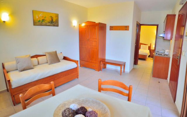 Maria Beach Hotel