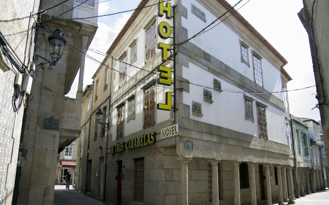 Hotel Tres Carabelas