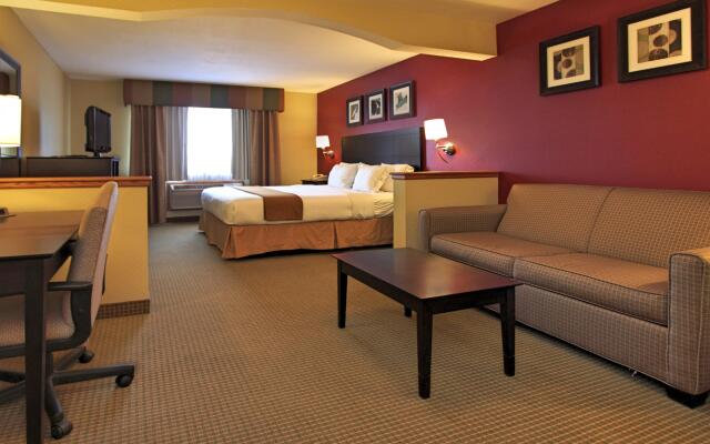 Holiday Inn Express Hotel & Suites Defiance, an IHG Hotel