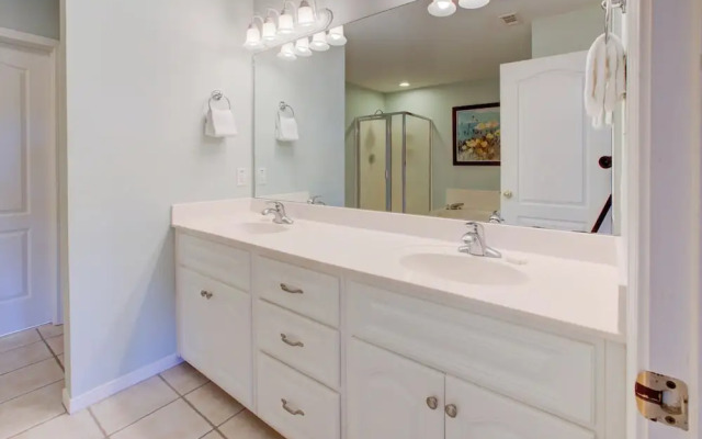 Beachwalk Villa 5204