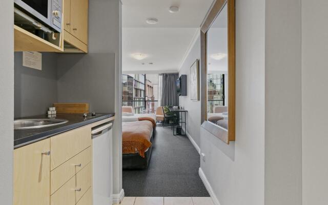 Convenient City Abode