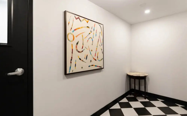 Maison Place Royale by Luxury In Transit