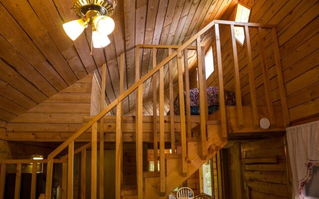Midnight Sun Log Cabins