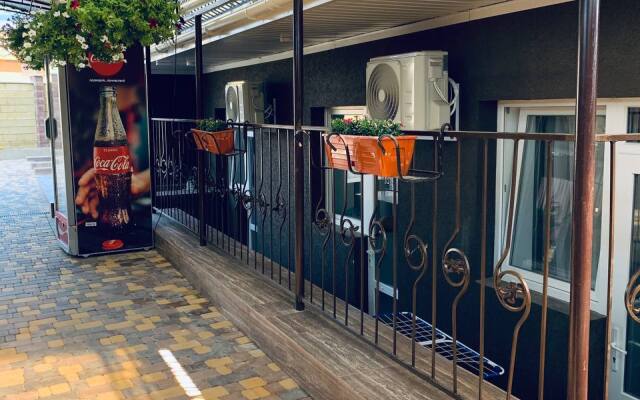 Milan (Новофедоровка)