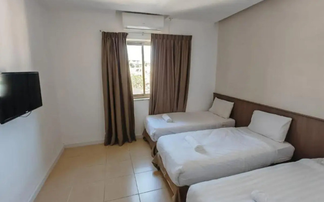 New Metropole Hotel