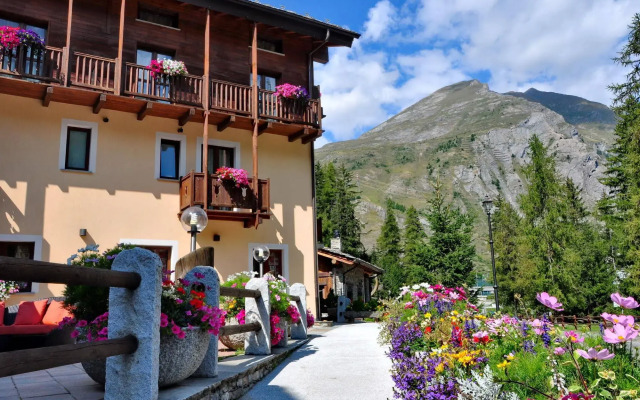 Hotel Boton D'Or & Wellness a La Thuile