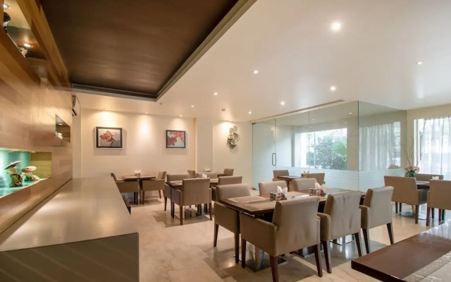 FabHotel Cabana GK1