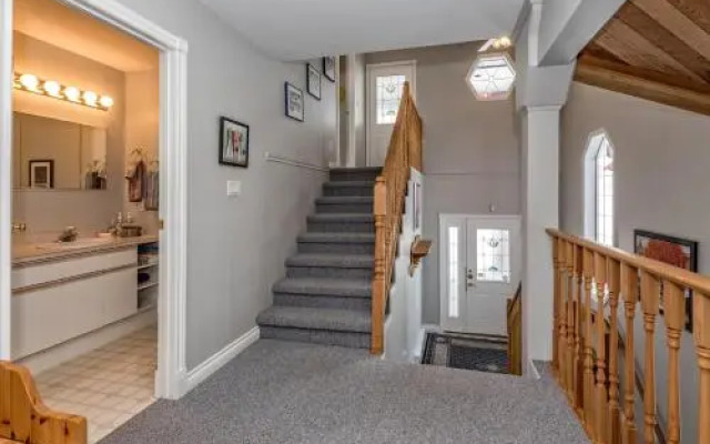 Sunset Peak - 3 Bed / 4 Bath Home