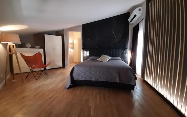 MoAA - Modern Art Apartment
