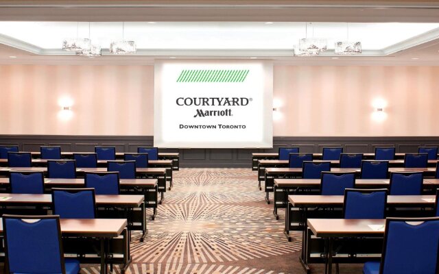 Courtyard by Marriott Downtown Toronto