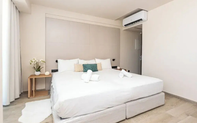 Warner Boutique Hotel