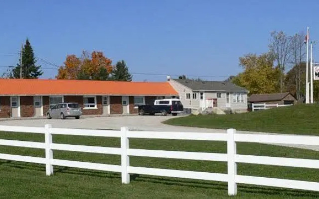 Springmount Motel