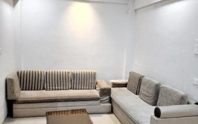 Sapphire service apartment