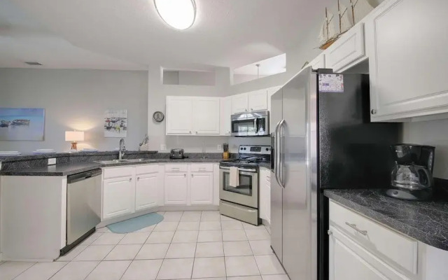 428 Calabay Parc