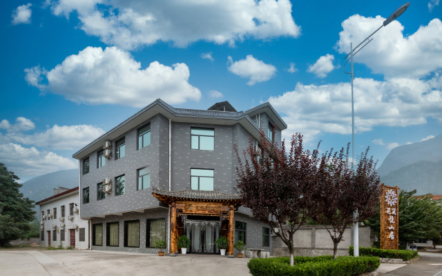 Floral Hotel · Yueshan residence hotel (Huashan tourist center)