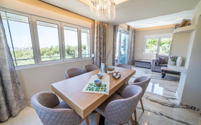 Thomas Villa Hersonissos - Private Pool - Sleeps 6