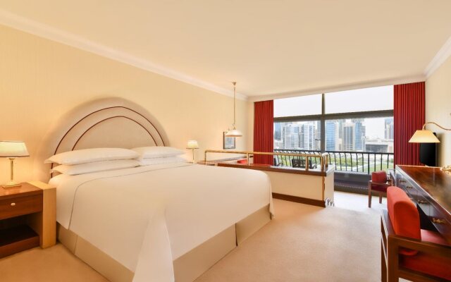 Sheraton Grand Doha Resort & Convention Hotel