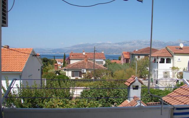 Slavica - Apartment With Large Terrace - A1