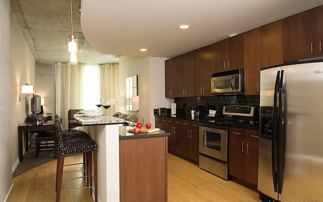 Twelve Downtown, Autograph Collection