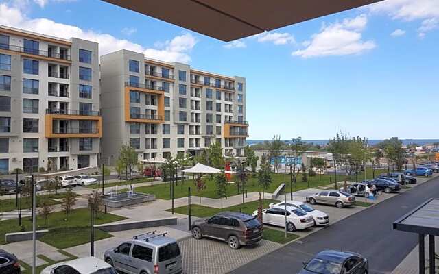 Onix Blue 17 - Mamaia Nord