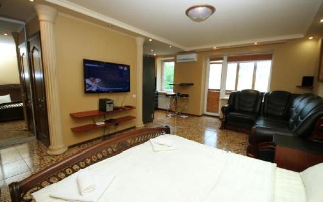 Pechersk Apartment in Kiev Center