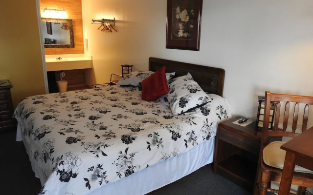 The Trails Inn
