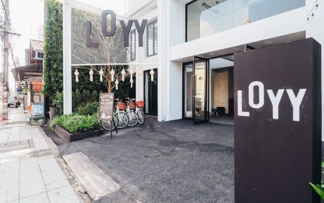 Loyy Hotel - Hostel