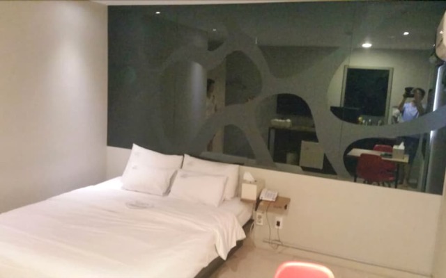 Made Boutique Motel Jeonju