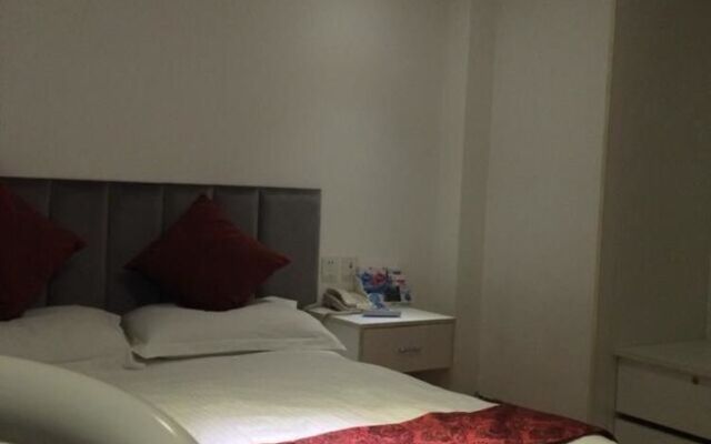 U Me Apartment