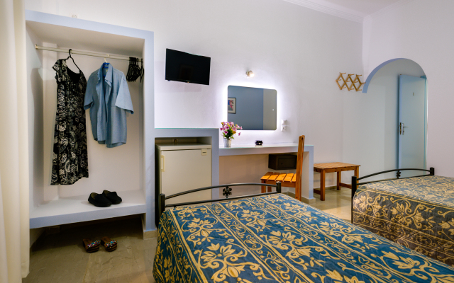 Akis Hotel