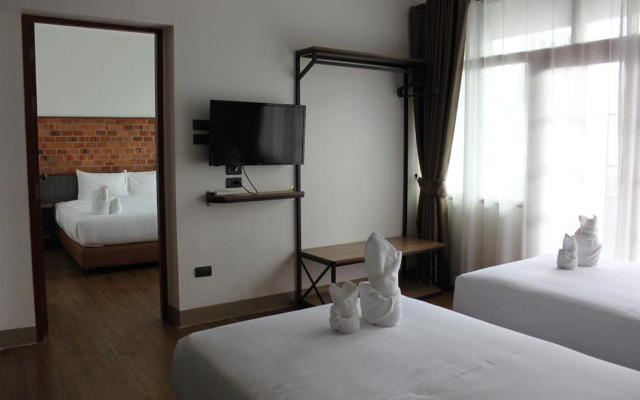 The Old City Wall Inn