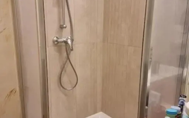 Sissi Royal Suite - Inner City 4 bedroom apartment