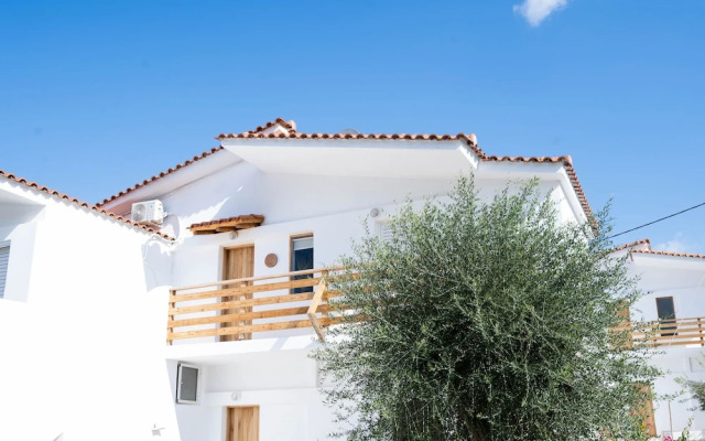 Agrambeli Apartments at Heraion Lagoon