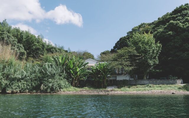 Sakura Beach Garden