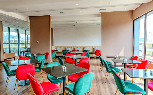 Hampton By Hilton Santiago Las Condes